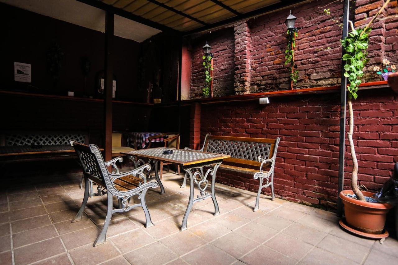 Hostel 42 Üsküp Dış mekan fotoğraf